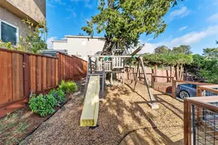 8170 Terrace Dr, El Cerrito, CA 94530 - Photo 37