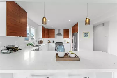 8170 Terrace Dr, El Cerrito, CA 94530 - Photo 13