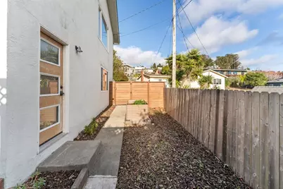 8170 Terrace Dr, El Cerrito, CA 94530 - Photo 47