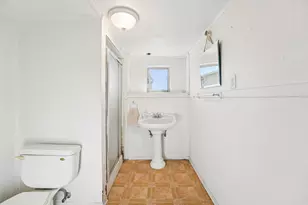 9963 Lawlor St, Oakland, CA 94605 - Photo 51