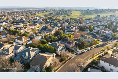 2400 Positano Ave, Brentwood, CA 94513 - Photo 31