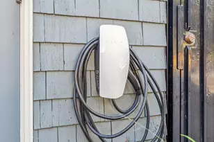 653 55th St, Oakland, CA 94609 - Photo 53