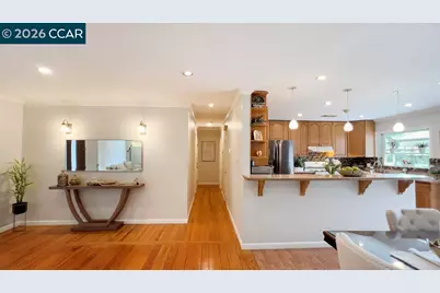 909 Santa Lucia Dr, Pleasant Hill, CA 94523 - Photo 5