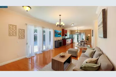 909 Santa Lucia Dr, Pleasant Hill, CA 94523 - Photo 29