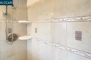 909 Santa Lucia Dr, Pleasant Hill, CA 94523 - Photo 25