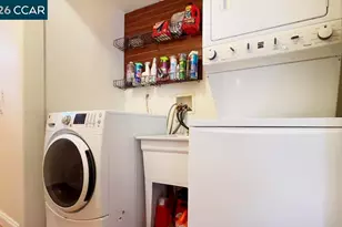 909 Santa Lucia Dr, Pleasant Hill, CA 94523 - Photo 41