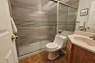 909 Santa Lucia Dr, Pleasant Hill, CA 94523 - Photo 19