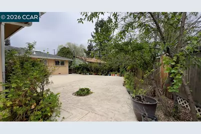 909 Santa Lucia Dr, Pleasant Hill, CA 94523 - Photo 45