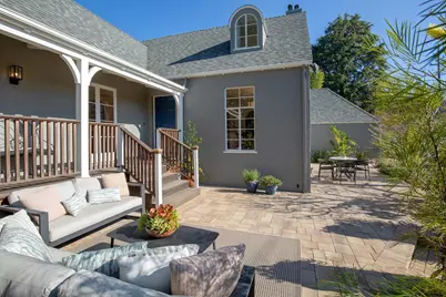 3570 Jordan Rd, Oakland, CA 94619 - Photo 3