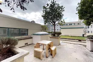 988 Franklin St, Oakland, CA 94607 - Photo 5