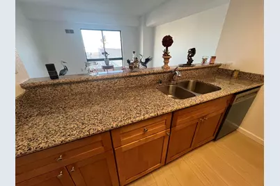 988 Franklin Street #710, Oakland, CA 94607 - Photo 31