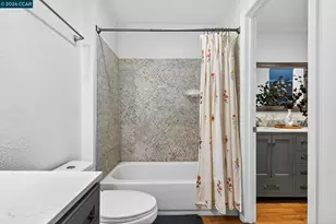 801 Orion, Hercules, CA 94547 - Photo 37