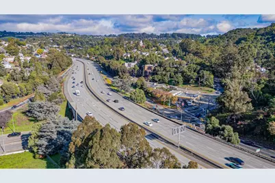 9716 Mountain Blvd, Oakland, CA 94605 - Photo 11