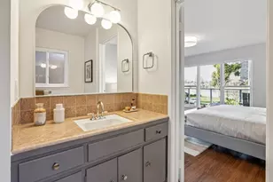 2324 Lakeshore Ave, Oakland, CA 94606 - Photo 29