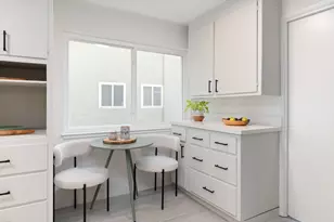 2324 Lakeshore Ave, Oakland, CA 94606 - Photo 21