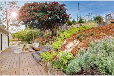 1352 Brewster Dr, El Cerrito, CA 94530 - Photo 45