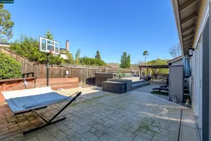 305 Mountaire Pkwy, Clayton, CA 94517 - Photo 31