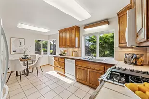 759 Prospect Ave, Oakland, CA 94610 - Photo 17