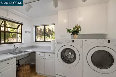 681 Adobe Dr, Danville, CA 94526 - Photo 27