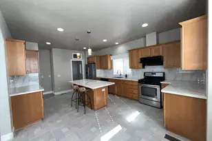 1541 Ortega Ave, Hayward, CA 94544 - Photo 3