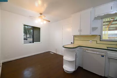 1823 Wall St., Tracy, CA 95376 - Photo 13