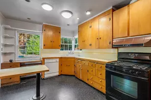 111 Fairlawn Dr, Berkeley, CA 94708 - Photo 13