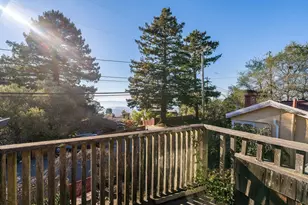 111 Fairlawn Dr, Berkeley, CA 94708 - Photo 23