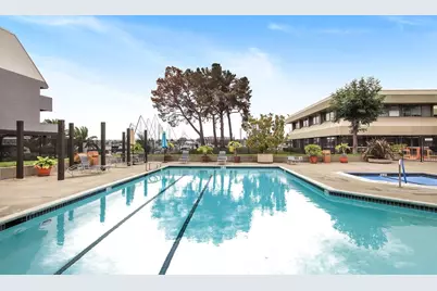 11 Embarcadero W, Oakland, CA 94607 - Photo 5