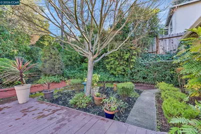 1978 Magnolia Way, Walnut Creek, CA 94595 - Photo 31