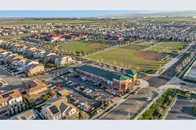 263 Vita Ave, Mountain House, CA 95391 - Photo 45