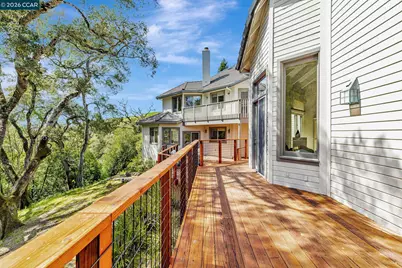 4 Julianna Ct, Moraga, CA 94556 - Photo 37