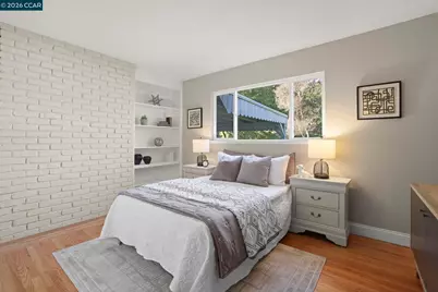 202 Christie Dr, Martinez, CA 94553 - Photo 23