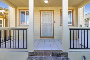 1720 46th Ave, Oakland, CA 94601 - Photo 1