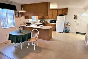 18537 Dome Ct, Groveland, CA 95321 - Photo 3