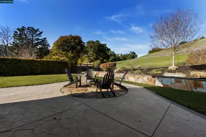 131 Donald Dr, Moraga, CA 94556 - Photo 33