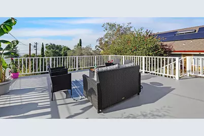 7554 Sunkist Dr, Oakland, CA 94605 - Photo 7