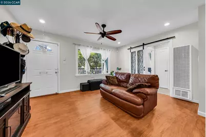 518 Wilson Ave, Vallejo, CA 94590 - Photo 9