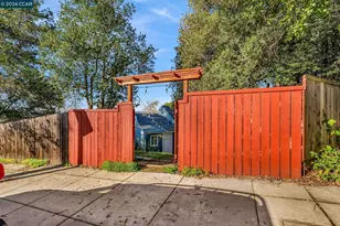 518 Wilson Ave, Vallejo, CA 94590 - Photo 27