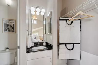 675 8th St #10, Oakland, CA 94607 - Photo 21