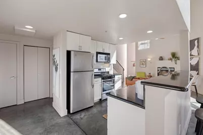 675 8th St #10, Oakland, CA 94607 - Photo 13
