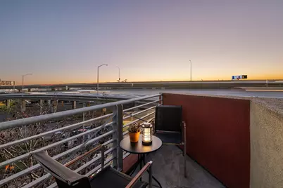 675 8th St #10, Oakland, CA 94607 - Photo 39