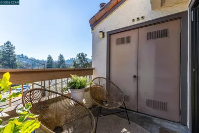 1632 Villa Way, Walnut Creek, CA 94595 - Photo 33