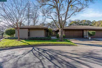 15 Fairway Pl, Fairfield, CA 94534 - Photo 1