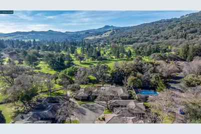 15 Fairway Pl, Fairfield, CA 94534 - Photo 57