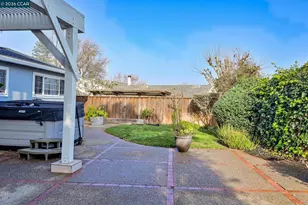 3128 Esperanza Dr, Concord, CA 94519 - Photo 29