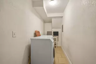 6208 Oakdale Ave, Oakland, CA 94605 - Photo 23