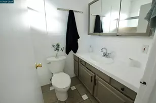 1625 Thrush Ave, San Leandro, CA 94578 - Photo 13