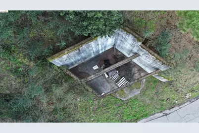 6558 Girvin Dr, Oakland, CA 94611 - Photo 15