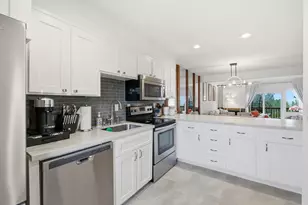 1956 Ascot Dr, Moraga, CA 94556 - Photo 3