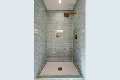 2151 Santa Rita St, Oakland, CA 94601 - Photo 21